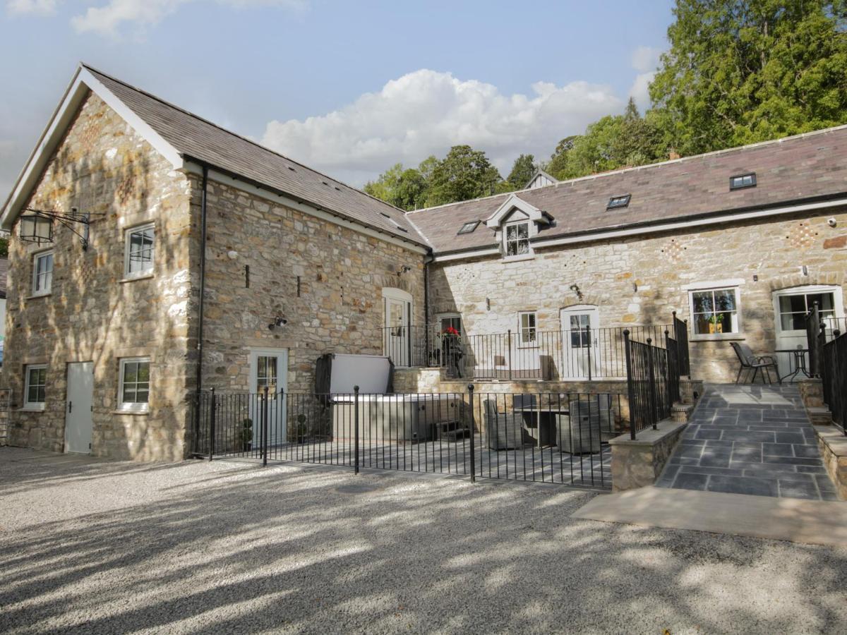 Sun Trevor Barn 2 Llangollen Exterior photo